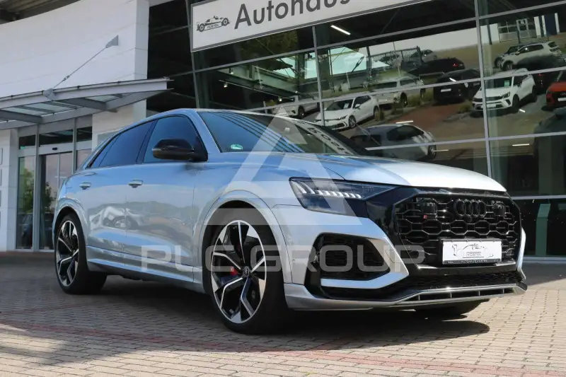 2024 Audi RSQ8