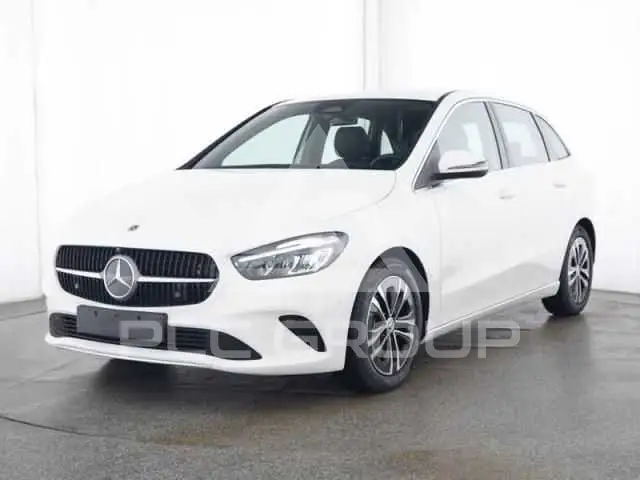 2024 Mercedes Benz B 200