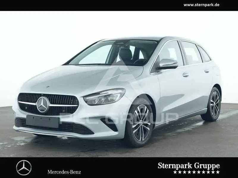 2024 Mercedes Benz B 200