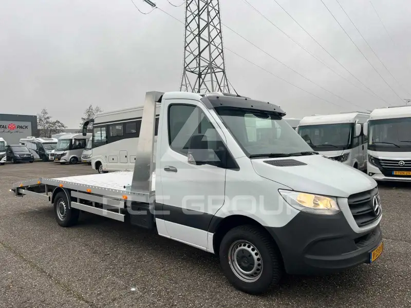 2024 Mercedes Benz Sprinter