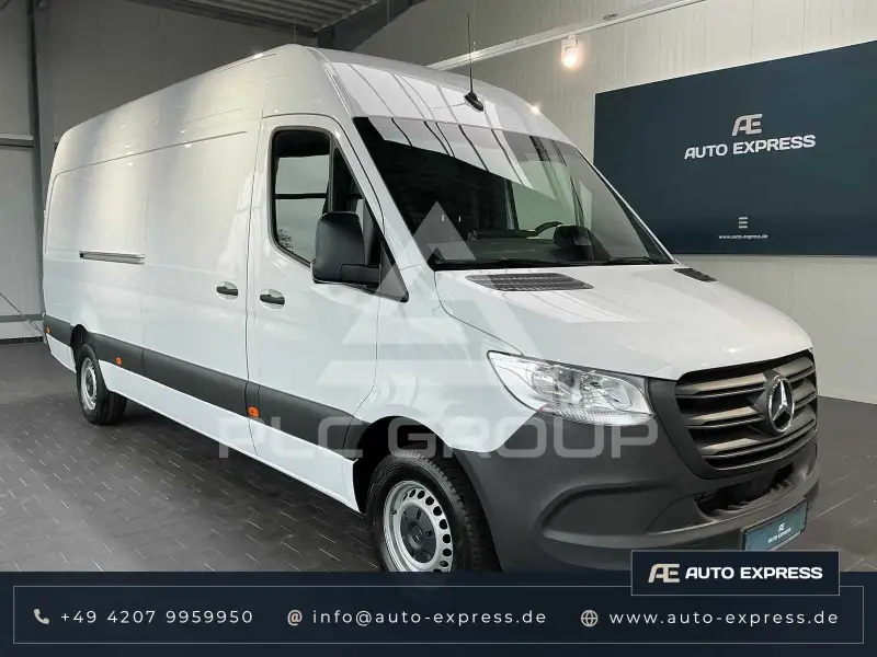 2024 Mercedes Benz Sprinter