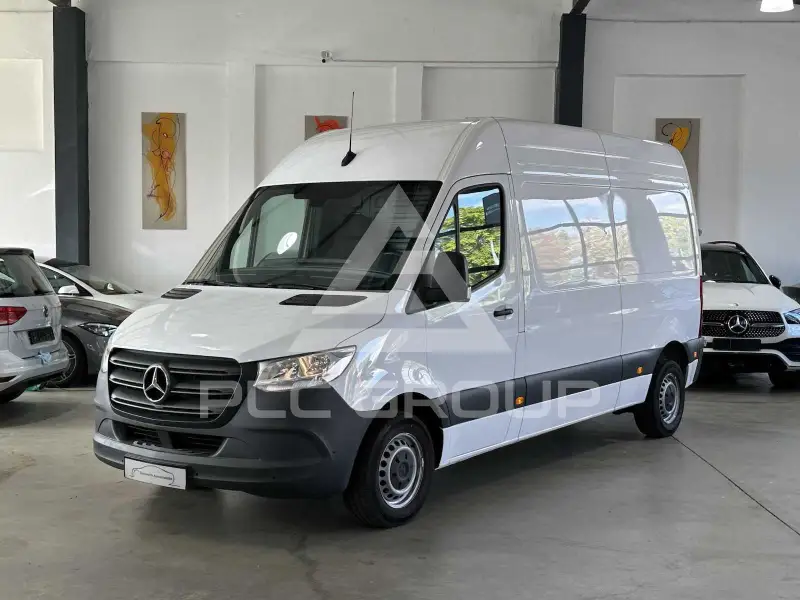 2024 Mercedes Benz Sprinter