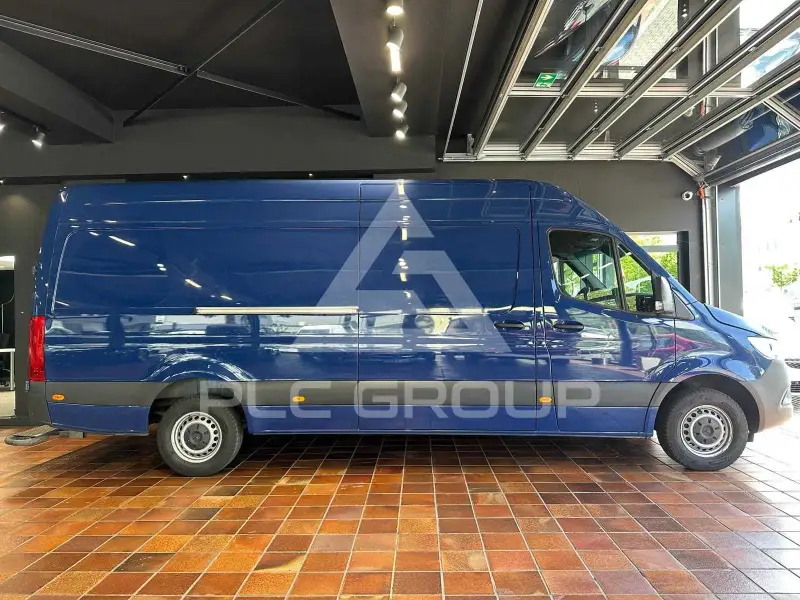 2024 Mercedes Benz Sprinter