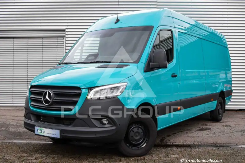 2024 Mercedes Benz Sprinter