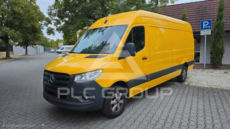 2024 Mercedes Benz Sprinter