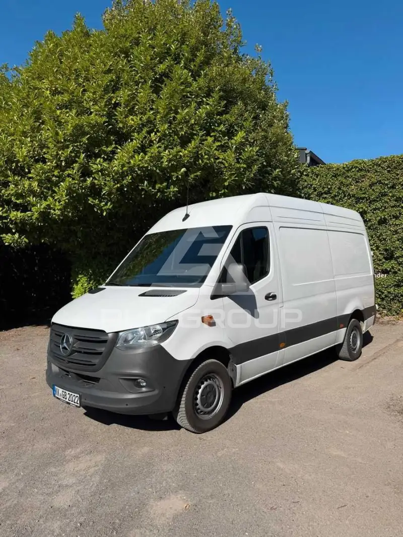2024 Mercedes Benz Sprinter
