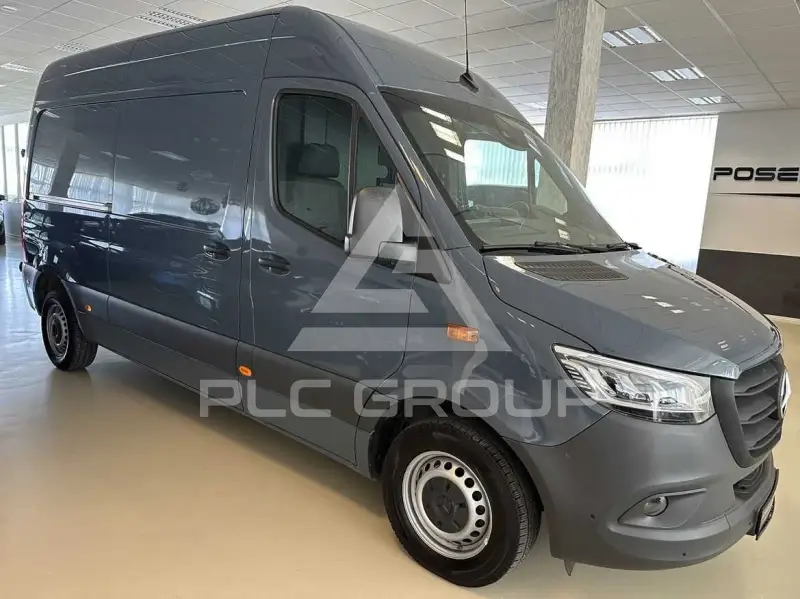 2024 Mercedes Benz Sprinter