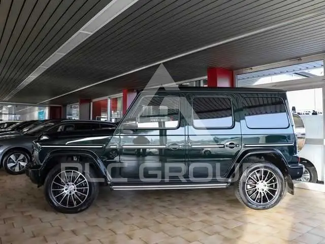 2024 Mercedes Benz G 400