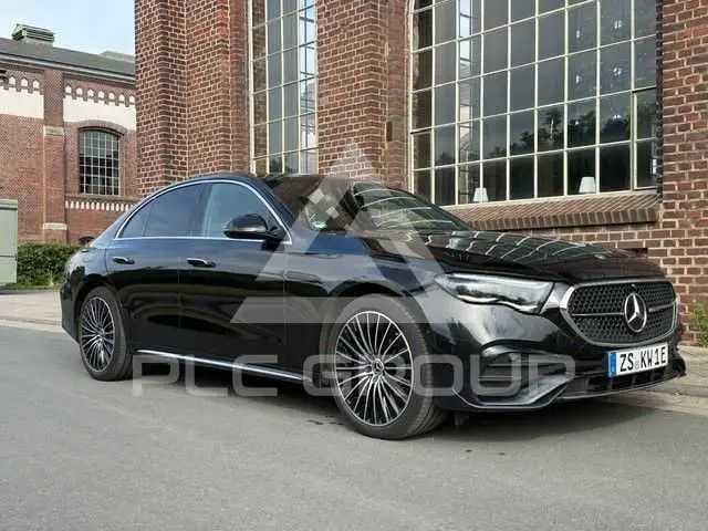 2024 Mercedes Benz E 300