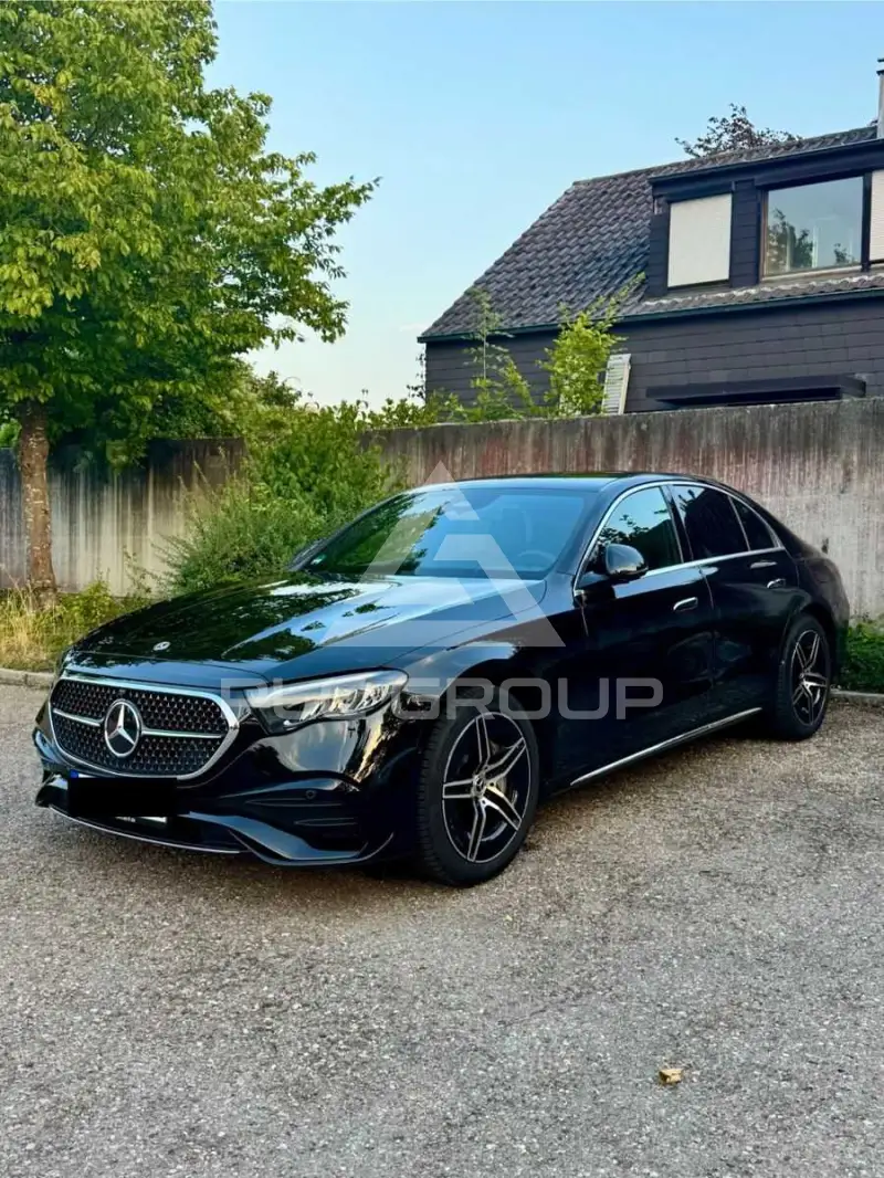 2024 Mercedes Benz E 300