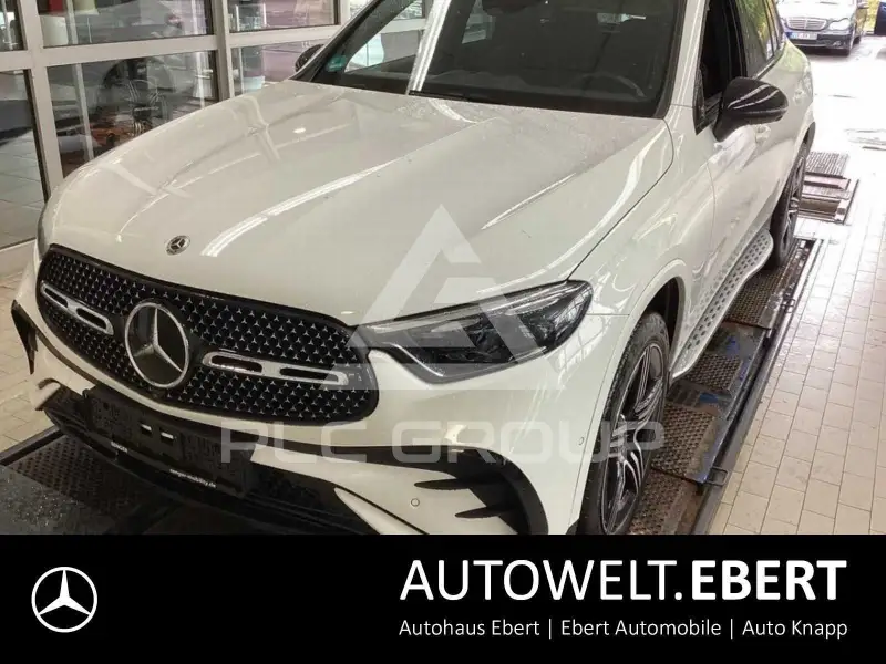 2024 Mercedes Benz GLC 300