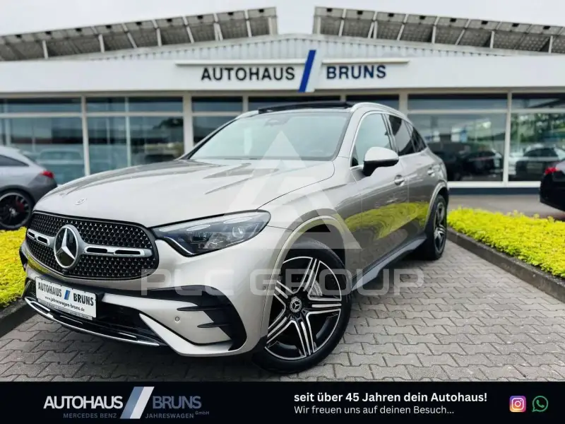 2024 Mercedes Benz GLC 300
