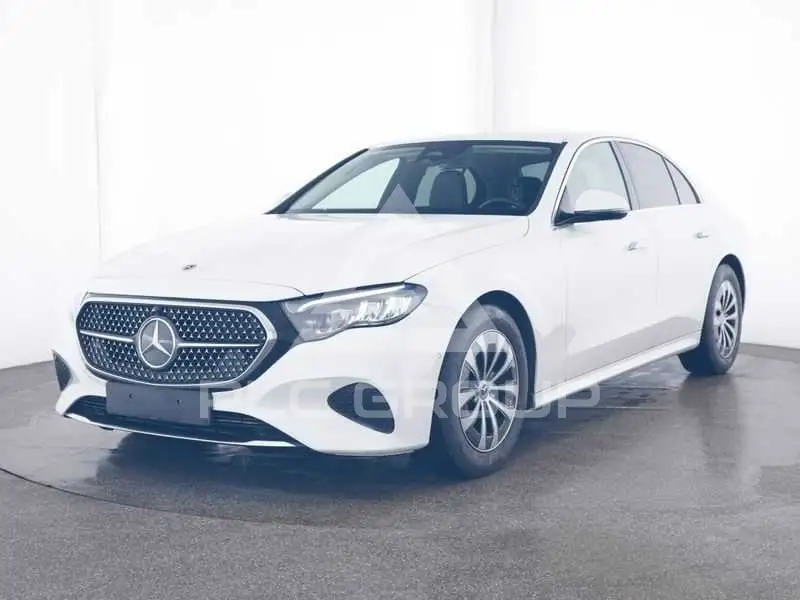 2024 Mercedes Benz E 200