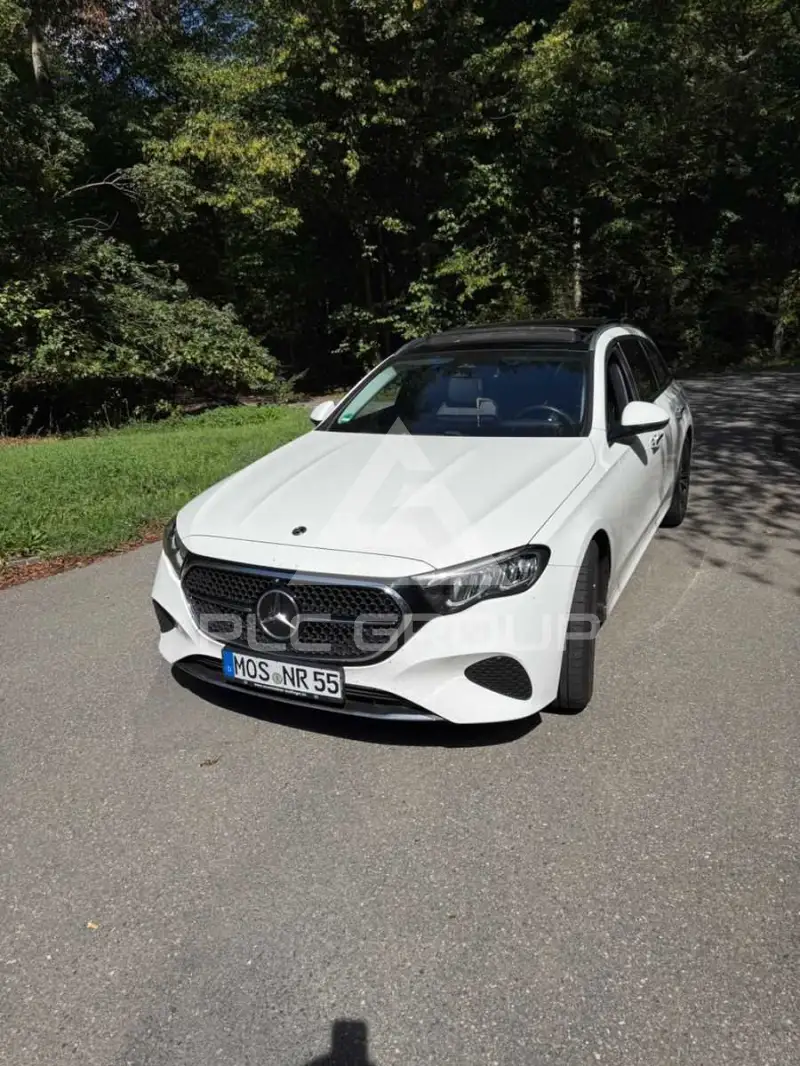 2024 Mercedes Benz E 220