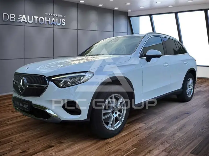2024 Mercedes Benz GLC 200