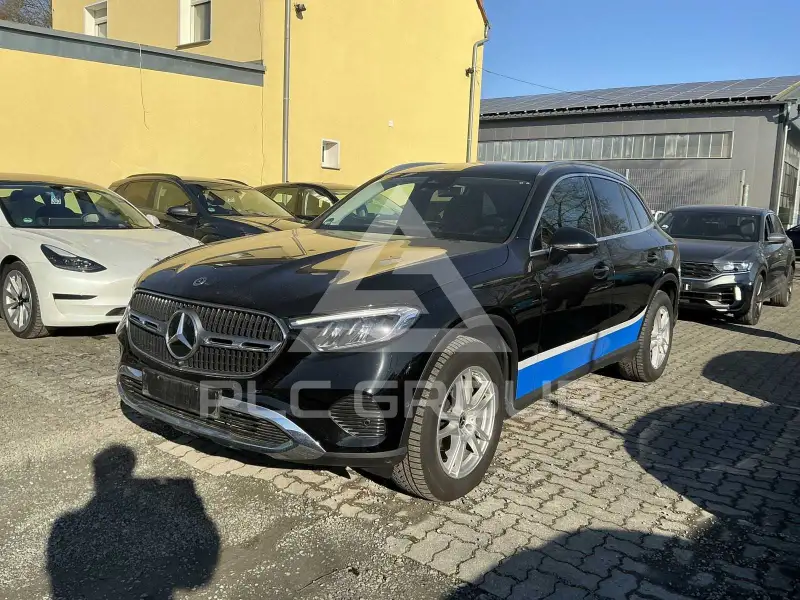 2024 Mercedes Benz GLC 200