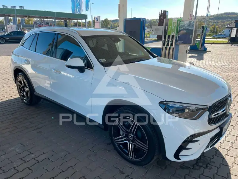 2024 Mercedes Benz GLC 200