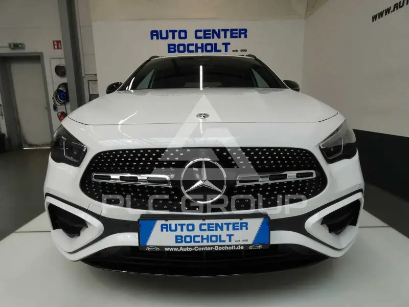 2024 Mercedes Benz GLA 200