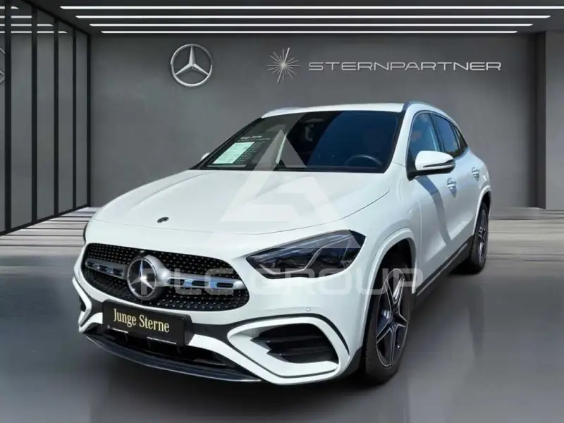 2024 Mercedes Benz GLA 200
