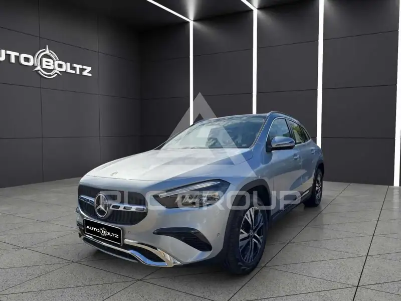 2024 Mercedes Benz GLA 200