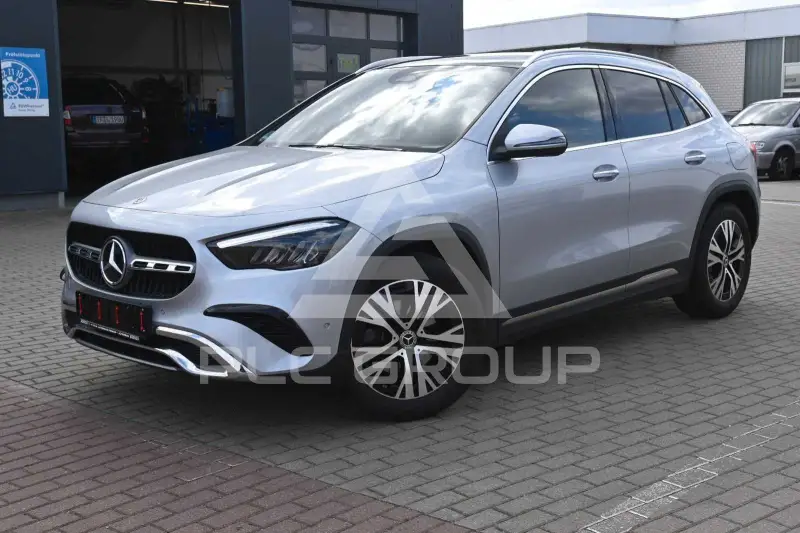 2024 Mercedes Benz GLA 200