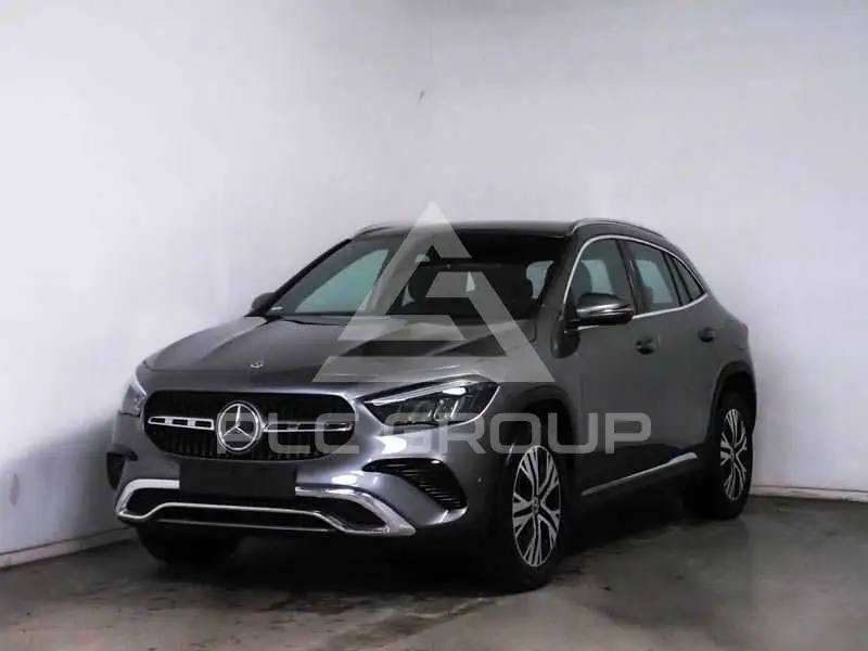 2024 Mercedes Benz GLA 200