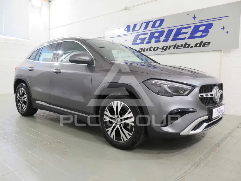 2024 Mercedes Benz GLA 220