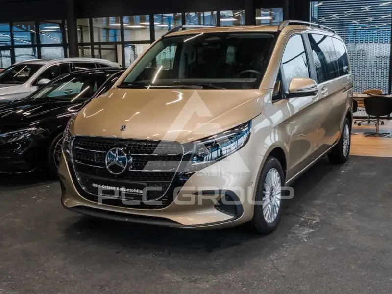 2024 Mercedes Benz V 220