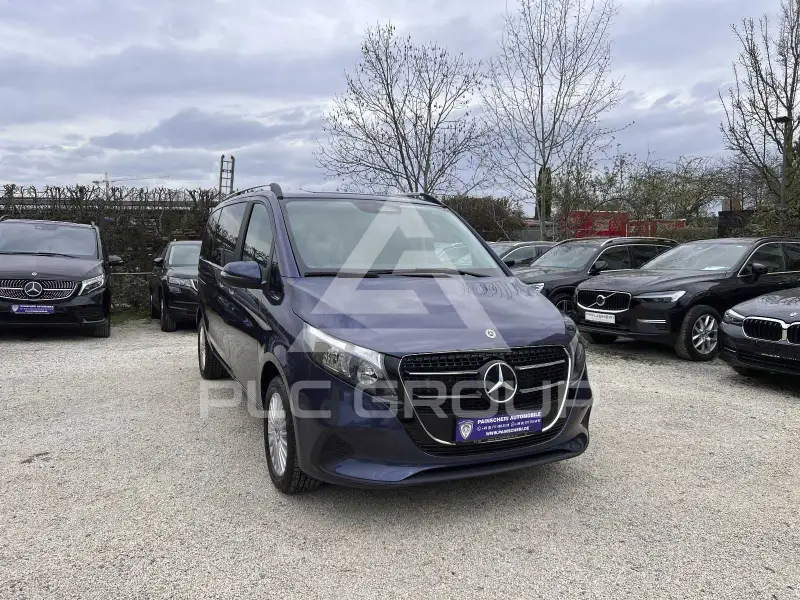 2024 Mercedes Benz V 220