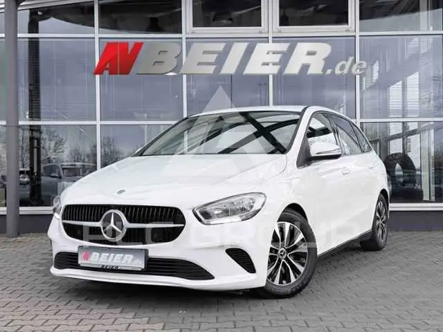 2024 Mercedes Benz B 180