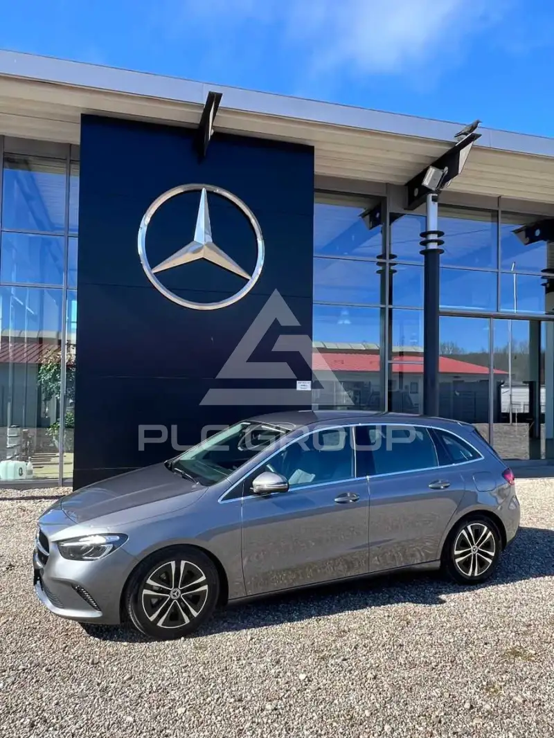 2024 Mercedes Benz B 180