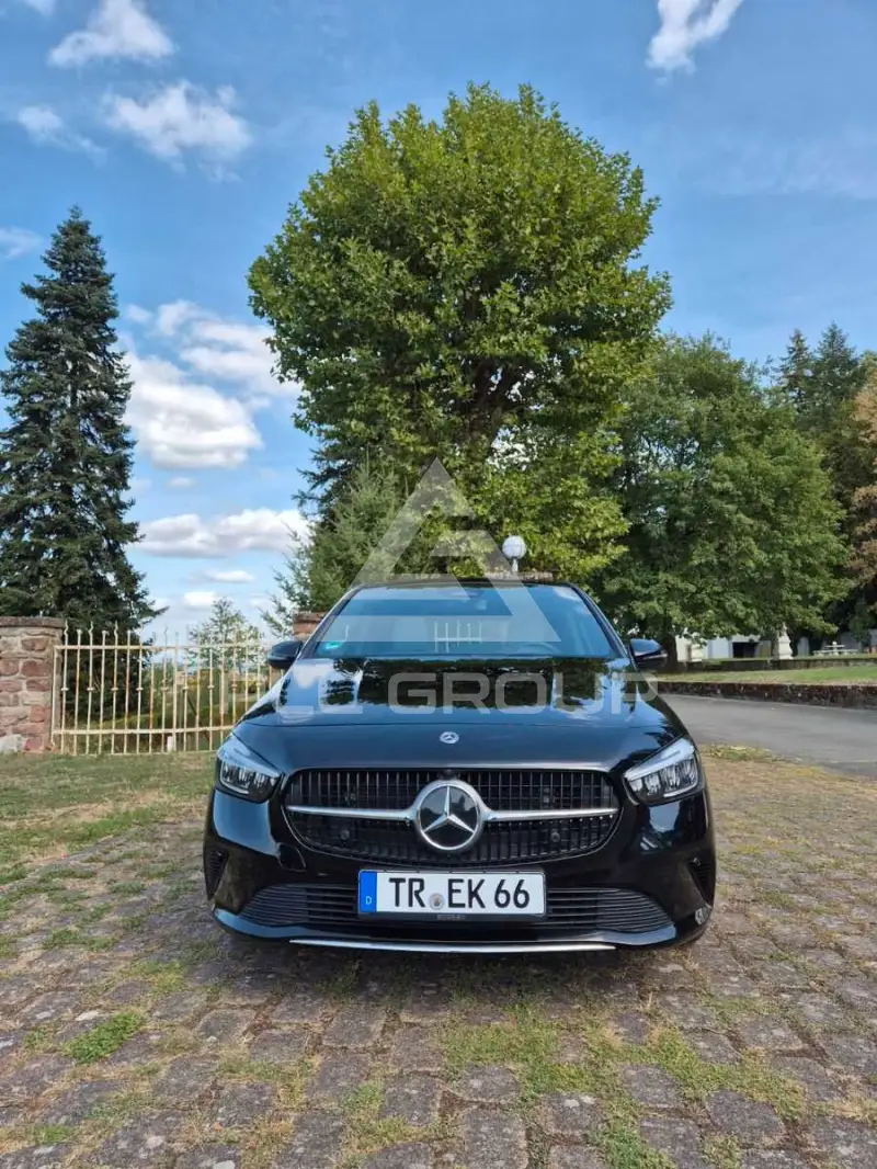 2024 Mercedes Benz B 180