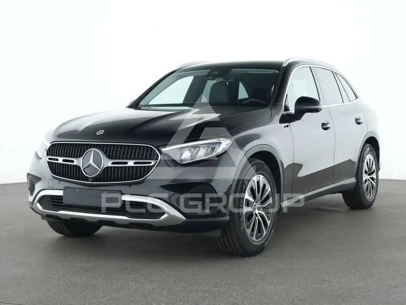2024 Mercedes Benz GLC 220