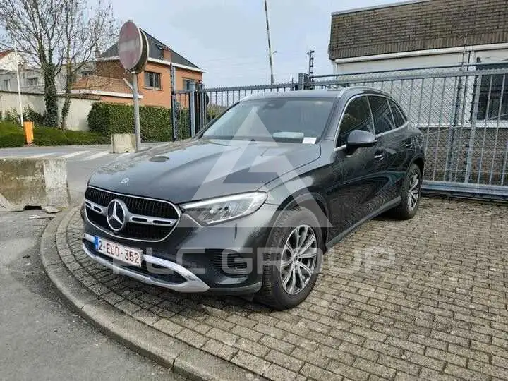 2024 Mercedes Benz GLC 220