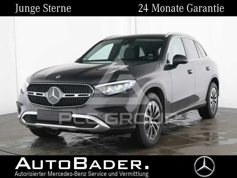 2024 Mercedes Benz GLC 220