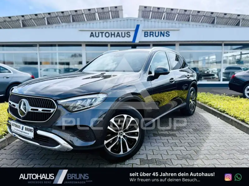 2024 Mercedes Benz GLC 220