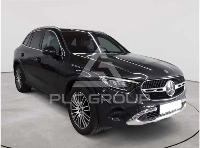 2024 Mercedes Benz GLC 220