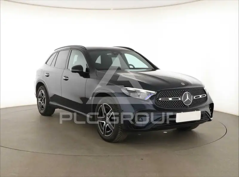 2024 Mercedes Benz GLC 220