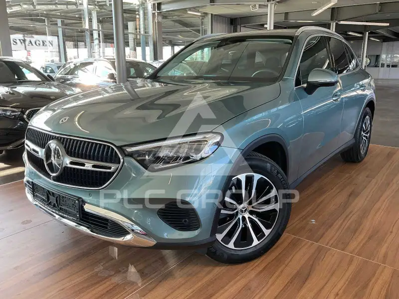 2024 Mercedes Benz GLC 220