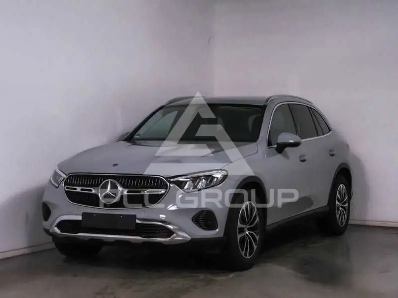 2024 Mercedes Benz GLC 220