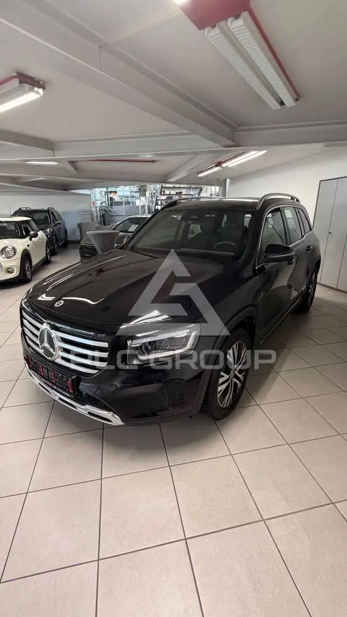 2024 Mercedes Benz GLB 220