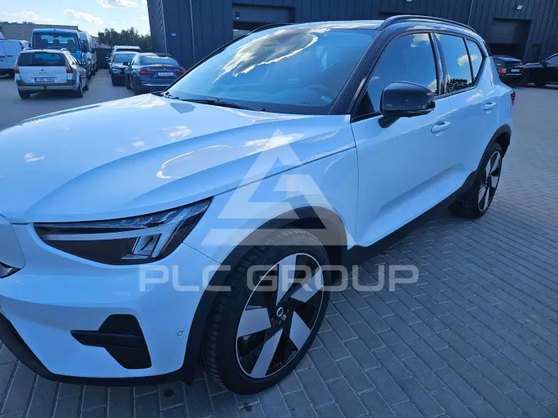 2024 Volvo EX 40