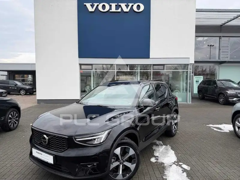 2024 Volvo XC40