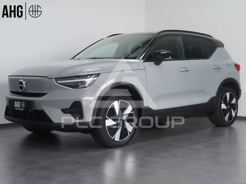 2024 Volvo XC40
