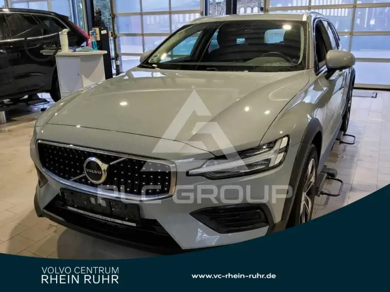2024 Volvo V60