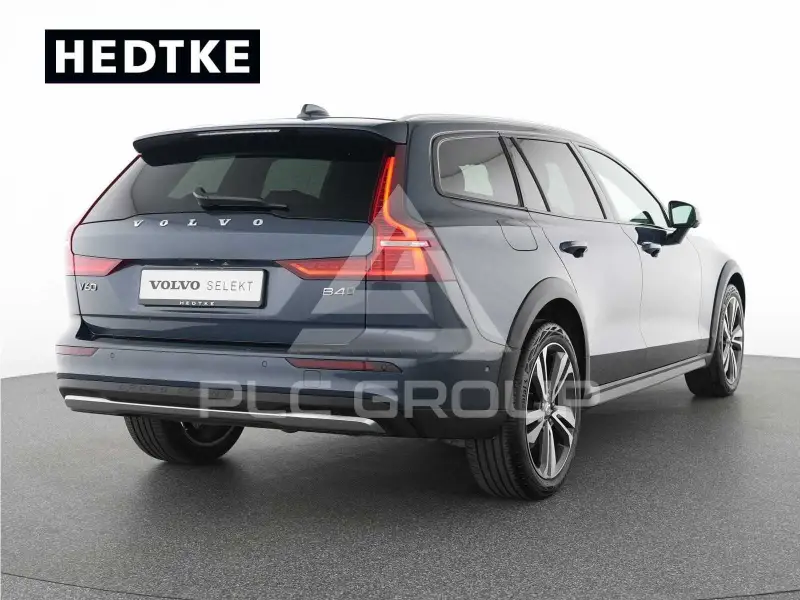2024 Volvo V60