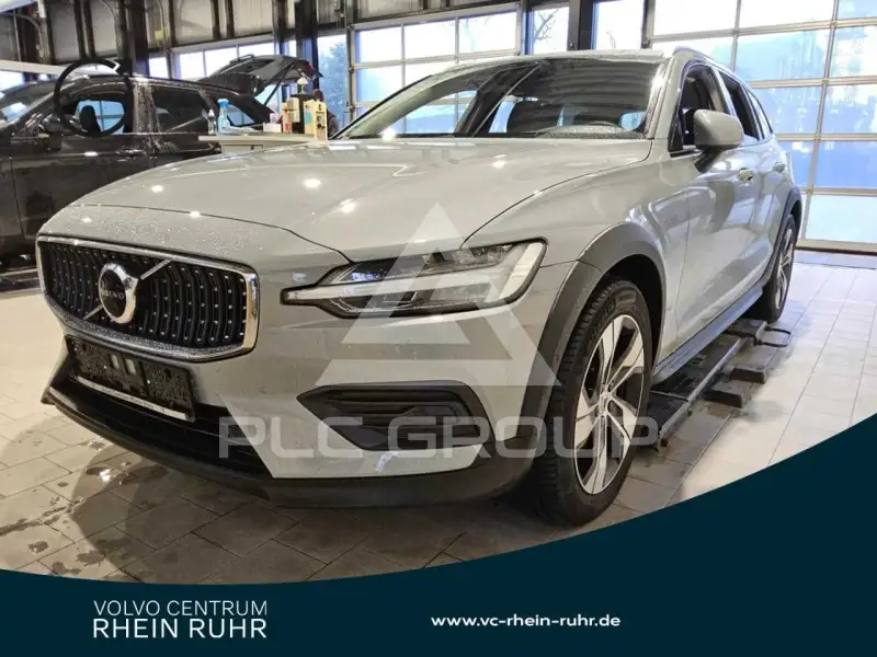 2024 Volvo V60