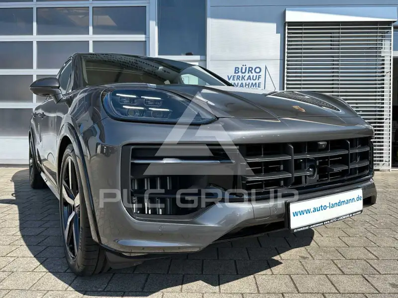 2024 Porsche Cayenne
