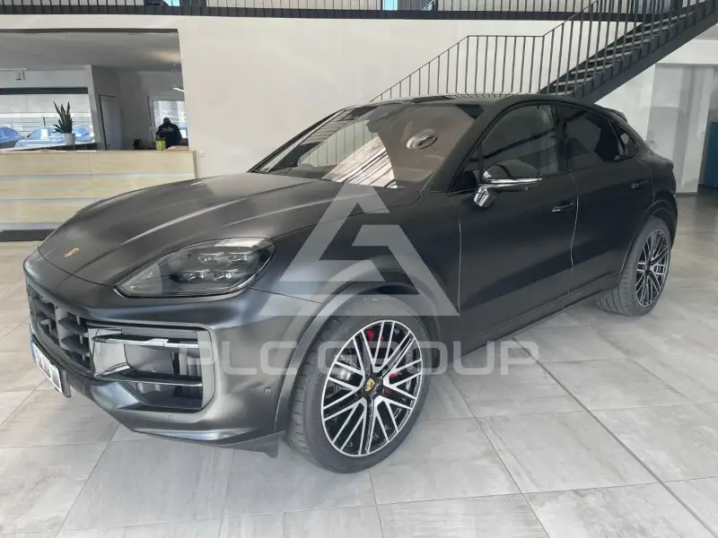 2024 Porsche Cayenne