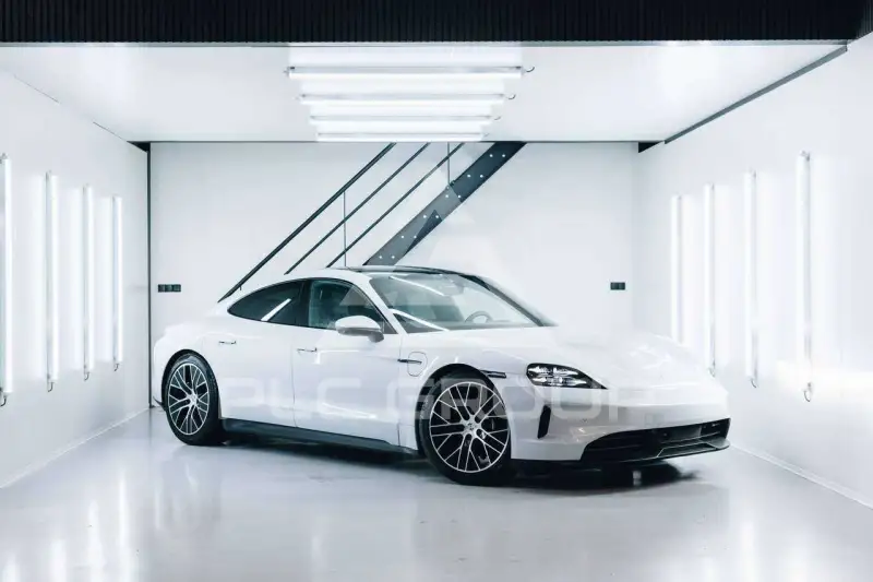 2024 Porsche Taycan